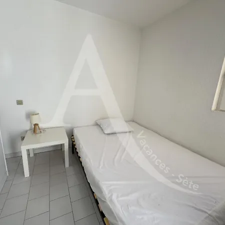 Avec Balcon Et Parking A 2 Pas Des Plages Lejlighed Sète